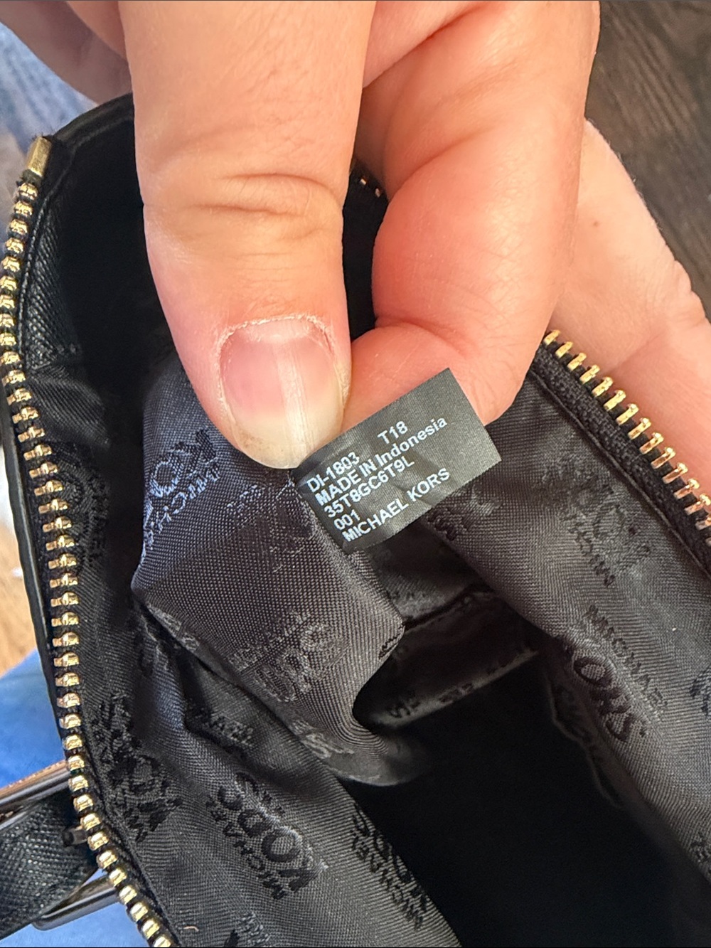 Michael Kors Voyager tote bag - Picture 6 of 11